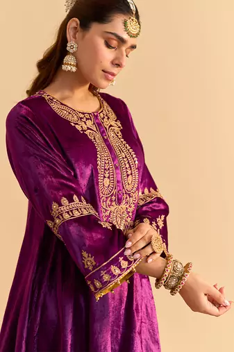 Purple embroidered velvet kurta set with dupatta