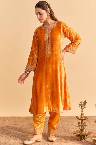 Orange embroidered velvet kurta set with dupatta