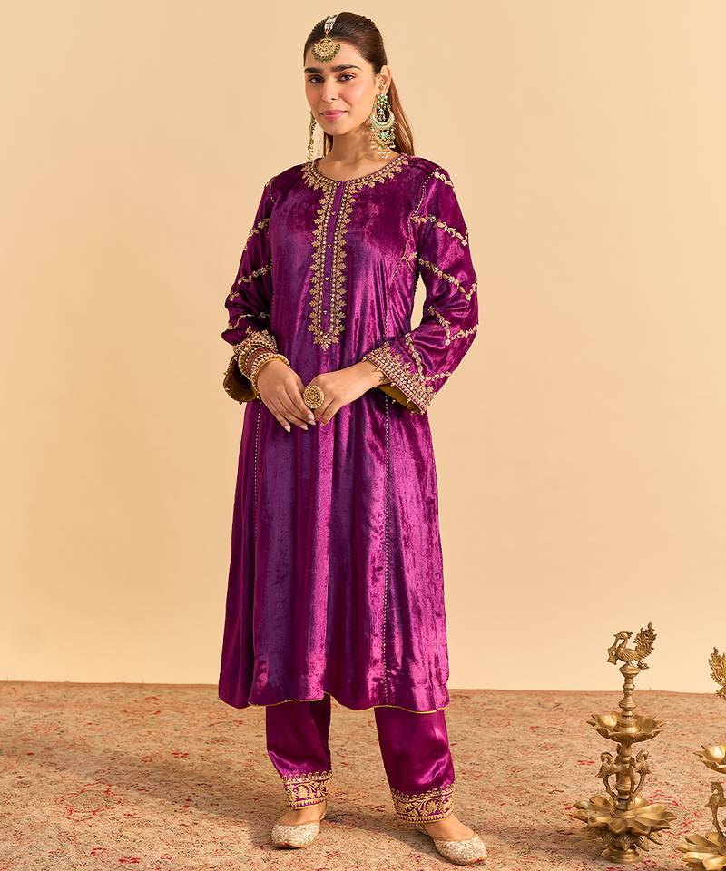 Purple embroidered velvet kurta set