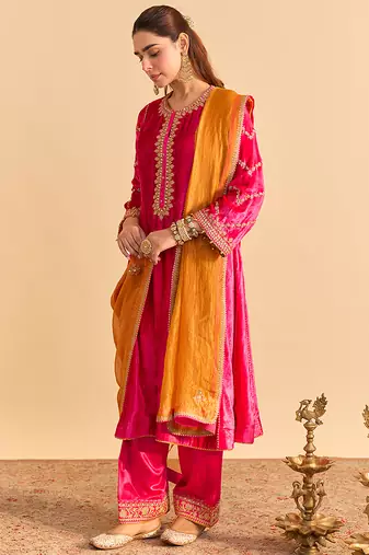 Pink embroidered velvet kurta set with dupatta