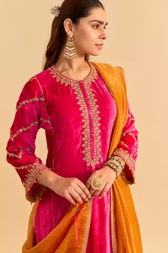 Pink embroidered velvet kurta set with dupatta