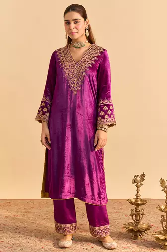 Purple embroidered velvet kurta set