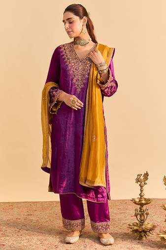 Purple embroidered velvet kurta set with dupatta