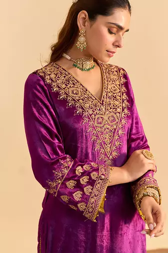 Purple embroidered velvet kurta set with dupatta