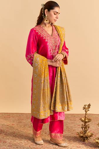 Pink embroidered velvet kurta set with dupatta