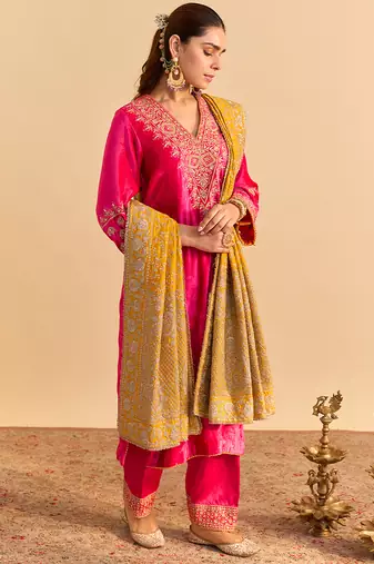Pink embroidered velvet kurta set with dupatta