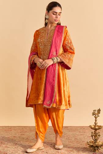 Orange embroidered velvet kurta set with dupatta