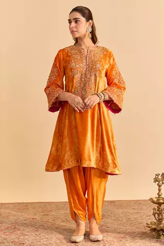 Orange embroidered velvet kurta set with dupatta