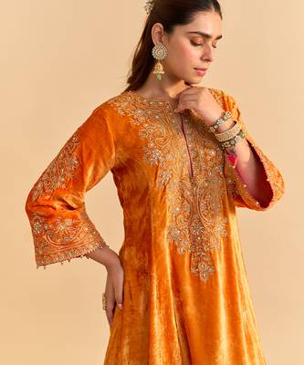 Orange embroidered velvet kurta set with dupatta 5