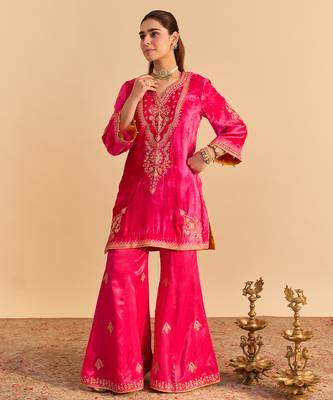 Pink embroidered velvet sharara set with dupatta 5