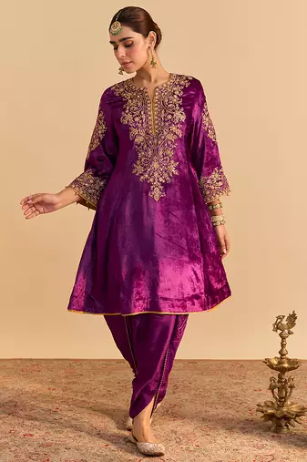 Purple embroidered velvet kurta set