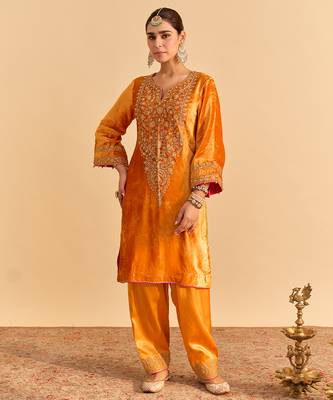 Orange embroidered velvet kurta set with dupatta 4