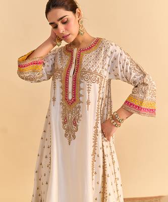 White embroidered silk anarkali set with dupatta 5