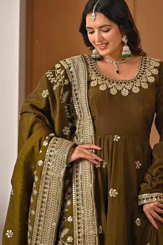Green faux blooming embroidered Anarkali suit
