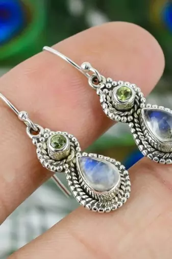Peridot & moonstone earrings | 925 sterling silver dangle earrings