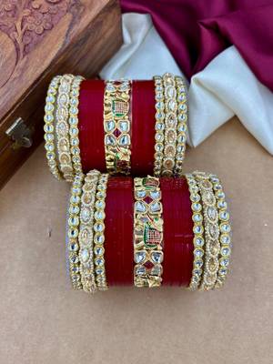 designer punjabi bridal chuda with elephant kundan work 4