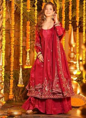 Red silk embroidered Anarkali suit 2