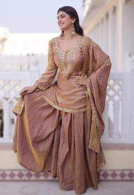 peach velvet embroidered top pant and dupatta 3
