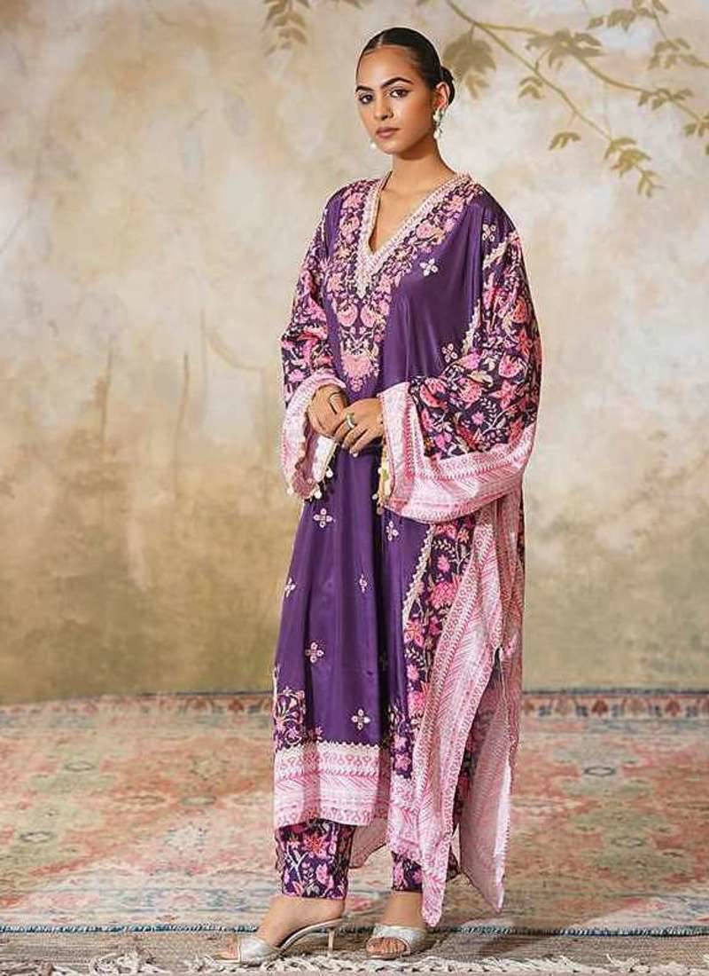 Purple printed crepe kaftan set