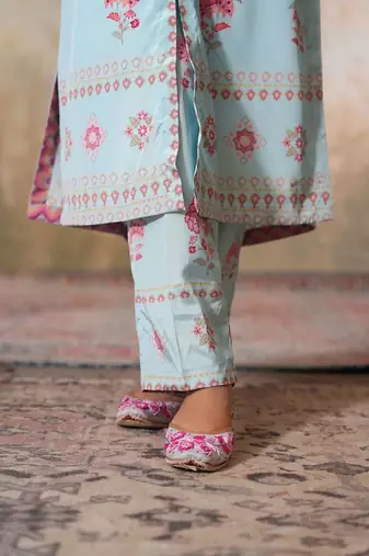 Blue printed crepe kurta set