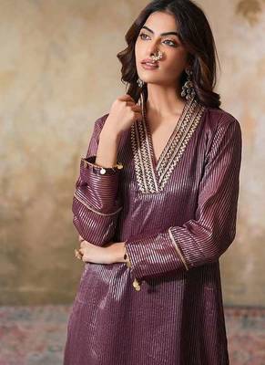 Brown chanderi kurta set with dupatta 5