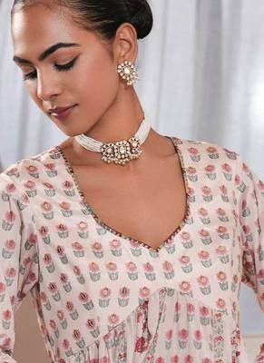 White printed crepe anarkali set with dupatta 2