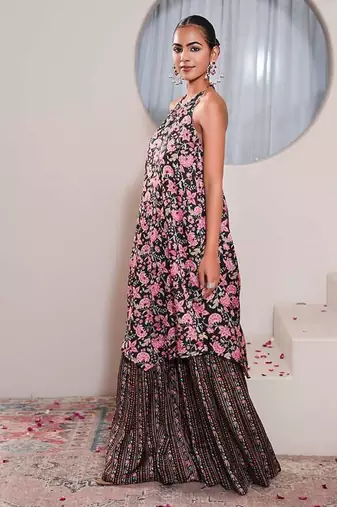 Black printed crepe gharara set
