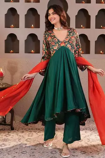 Green printed crepe kurta set