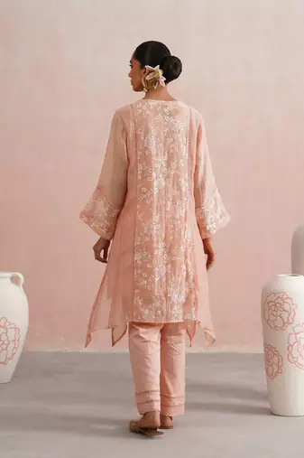 Peach embroidered chanderi kurta set with dupatta