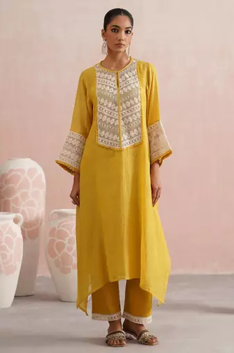 Yellow embroidered chanderi kurta set with dupatta