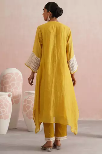 Yellow embroidered chanderi kurta set with dupatta