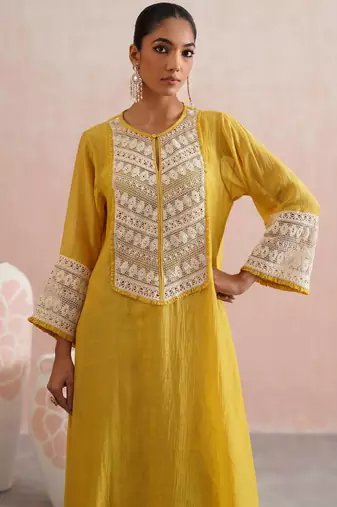 Yellow embroidered chanderi kurta set with dupatta