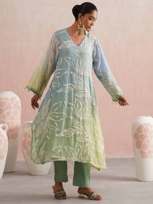 Multicolor embroidered chanderi kurta set with dupatta 2