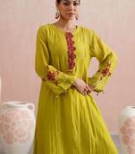 Yellow embroidered chanderi kurta set with dupatta