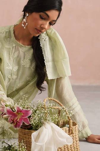 Green embroidered chanderi kurta set