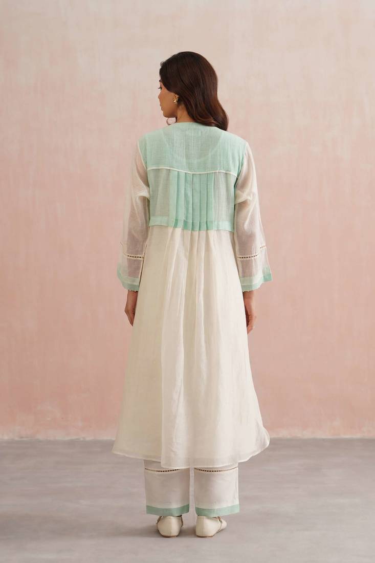 White embroidered chanderi kurta set