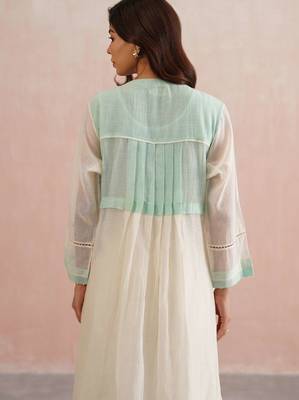 White embroidered chanderi kurta set 3