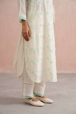White embroidered chanderi kurta set 5