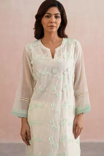 White embroidered chanderi kurta set