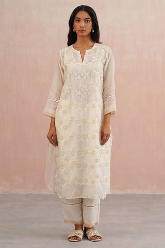 White embroidered chanderi kurta set