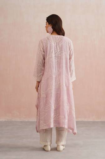 Pink embroidered chanderi kurta set