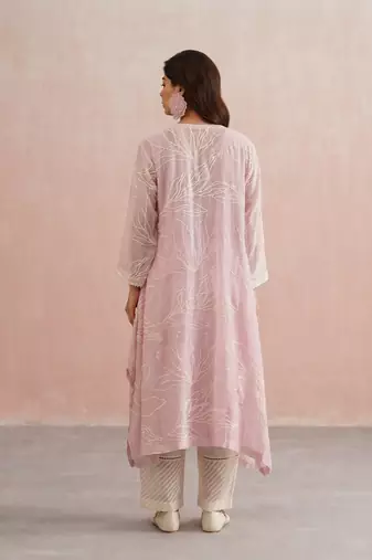 Pink embroidered chanderi kurta set