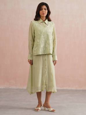 Green embroidered chanderi dress 4