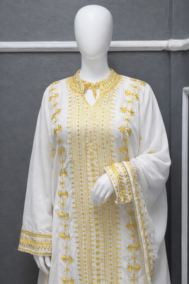  Abaya Georgette Zari Embroidered Kaftan 2