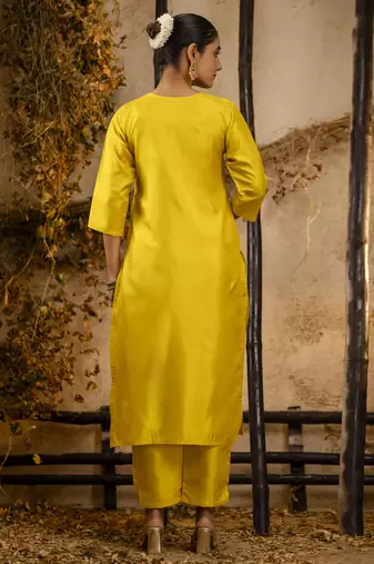 yellow silk blend kurta set with green dupatta