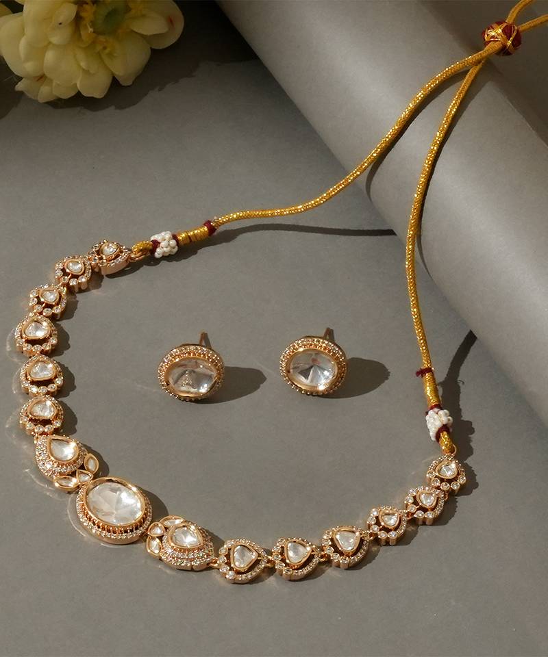 Gold plated kundan necklace set