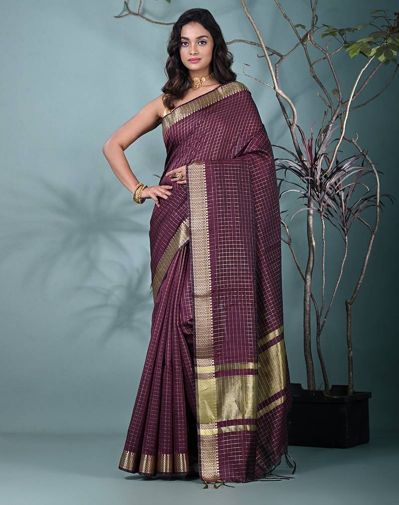 maroon catlon soft art silk saree with checkered pattern