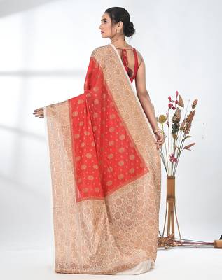 red georgette saree with red and gold border 3