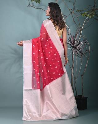 fuchsia organza saree with floral motifs and sea green border 3
