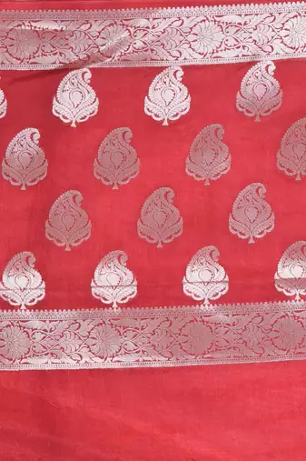 red & white silk blend tie & dye saree with intricate border